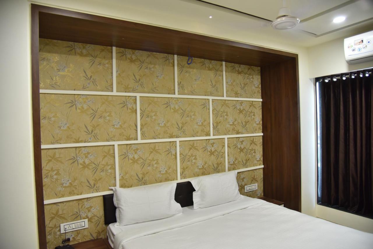 Hotel Savera Inn Morbi 외부 사진